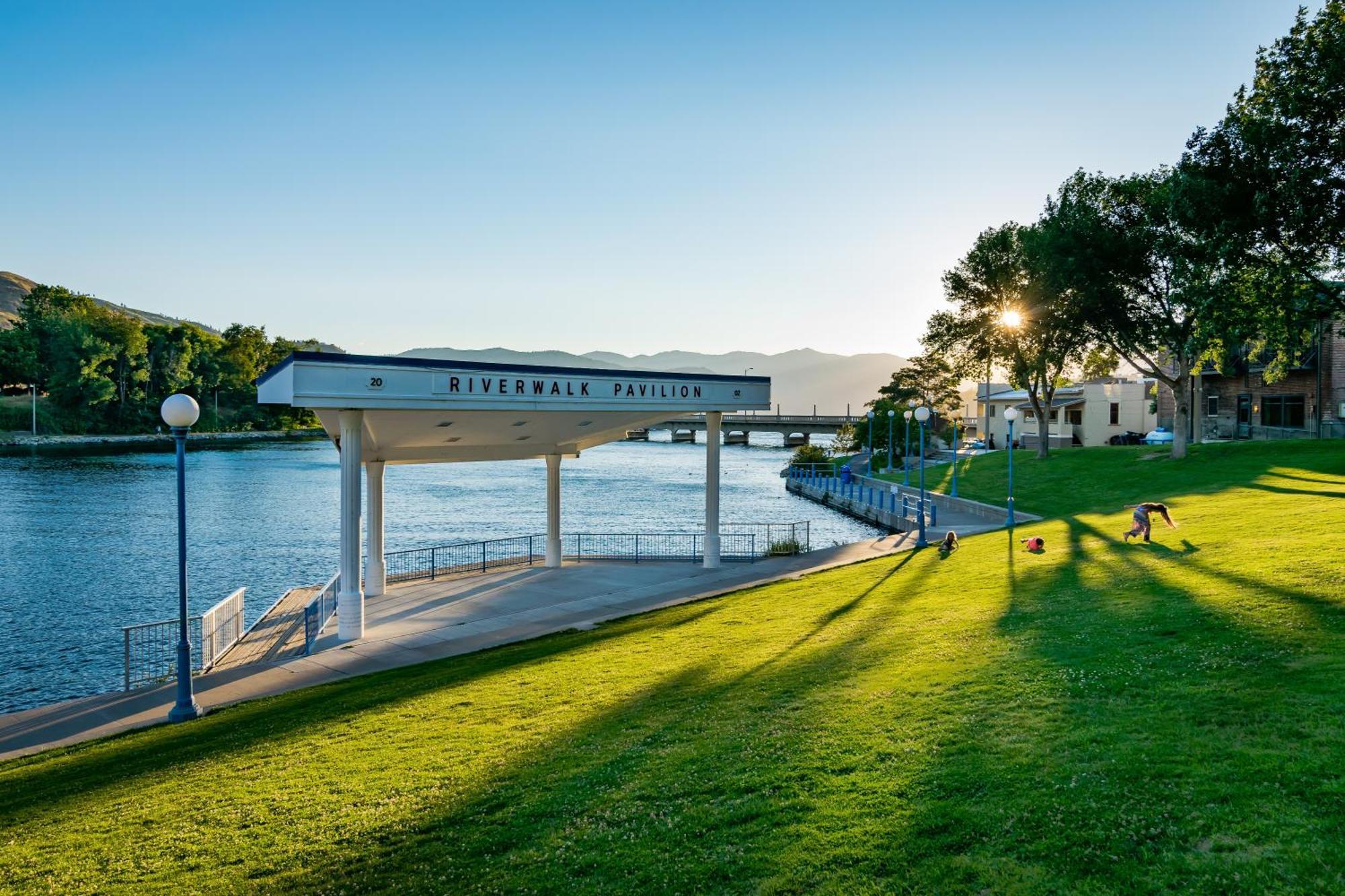 Chelan Resort Suites: Lake Life #112 Bagian luar foto