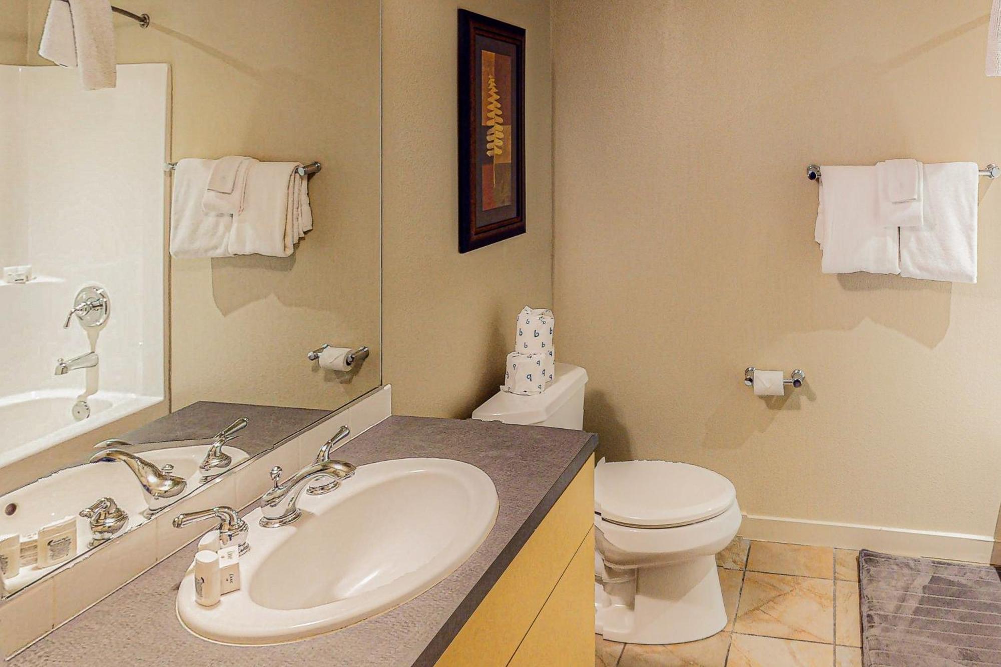 Chelan Resort Suites: Lake Life #112 Bagian luar foto